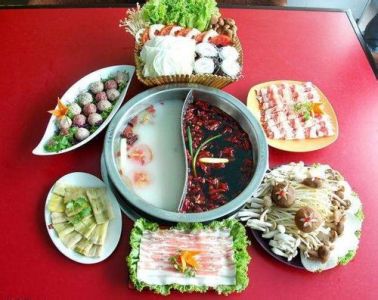 重慶火鍋底料加工，品牌帶動(dòng)的重慶底料的發(fā)展
