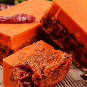 專業(yè)火鍋底料誕生記：為何制作流程如此復(fù)雜？