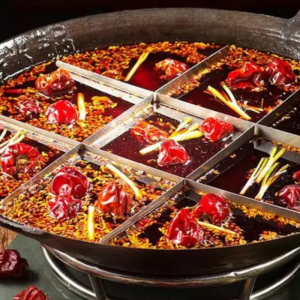 火鍋底料市場(chǎng)紛雜，為何定制廠家是品質(zhì)之選？